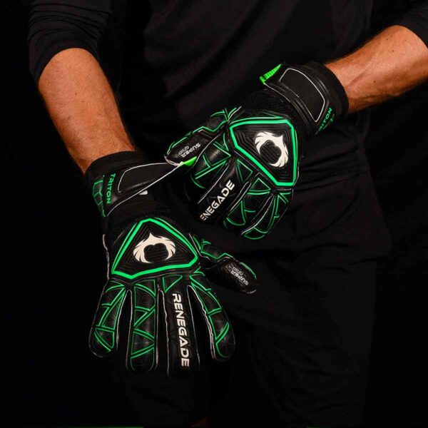 Goalkeeper gloves 04