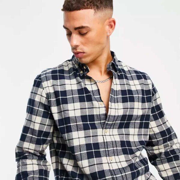 Casual Plaid Flannel Shirt - Image 2